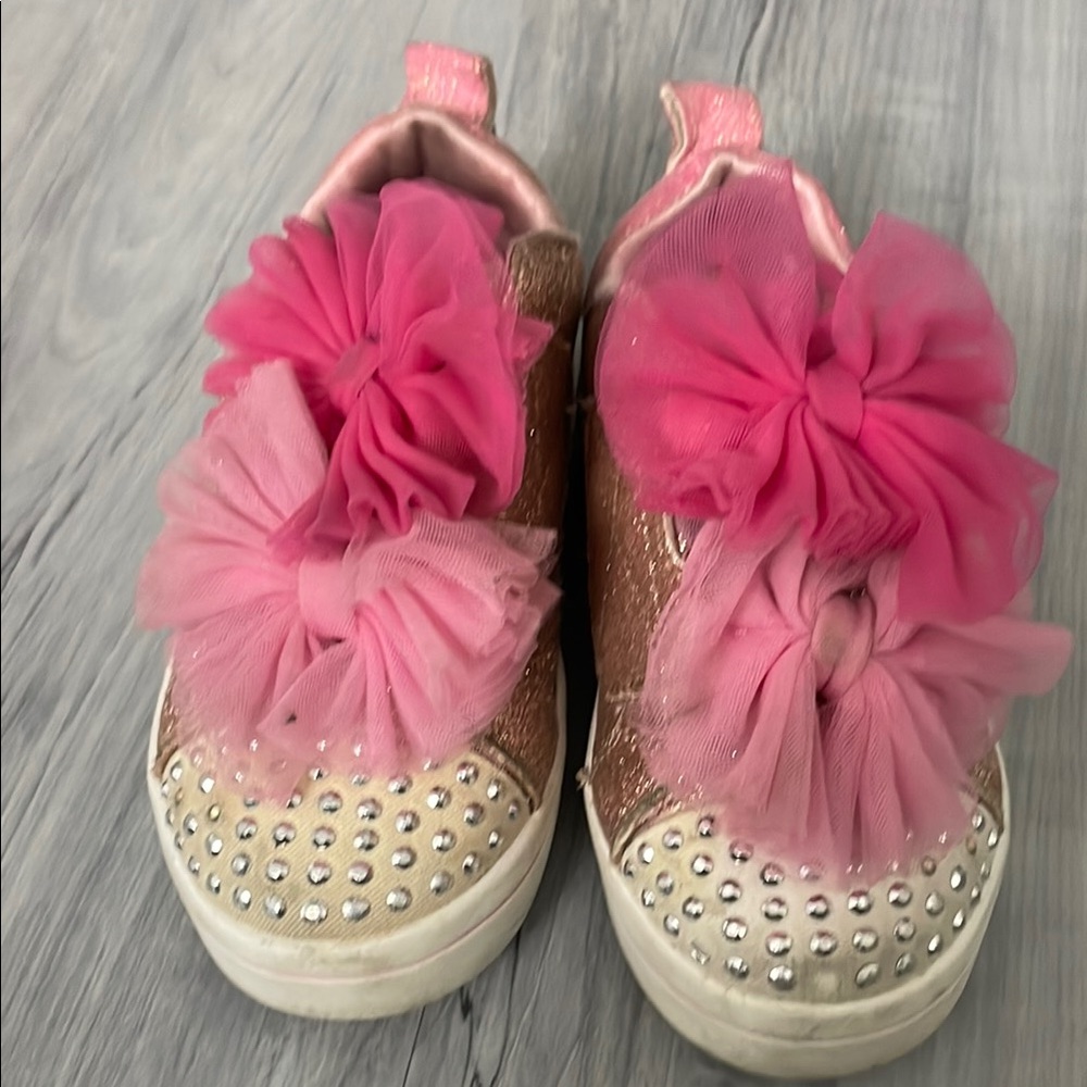 Pink and Gold Kids Shoes with Floral Accents Brand Twinkle Toes Used